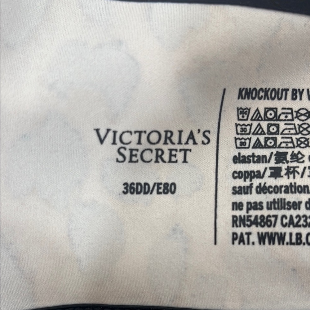Victoria's Secret cheetah print knockout sports bra